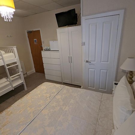 The Stafford Bed & Breakfast Blackpool Bilik gambar