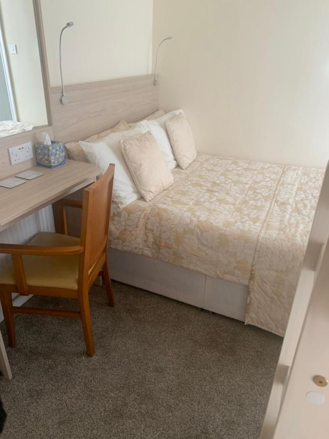 The Stafford Bed & Breakfast Blackpool Luaran gambar