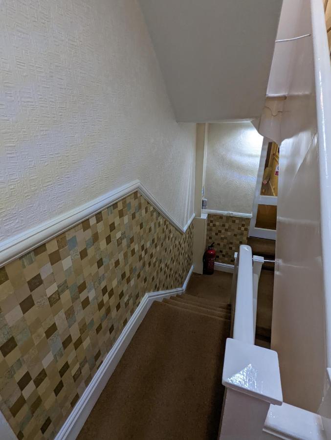 The Stafford Bed & Breakfast Blackpool Luaran gambar