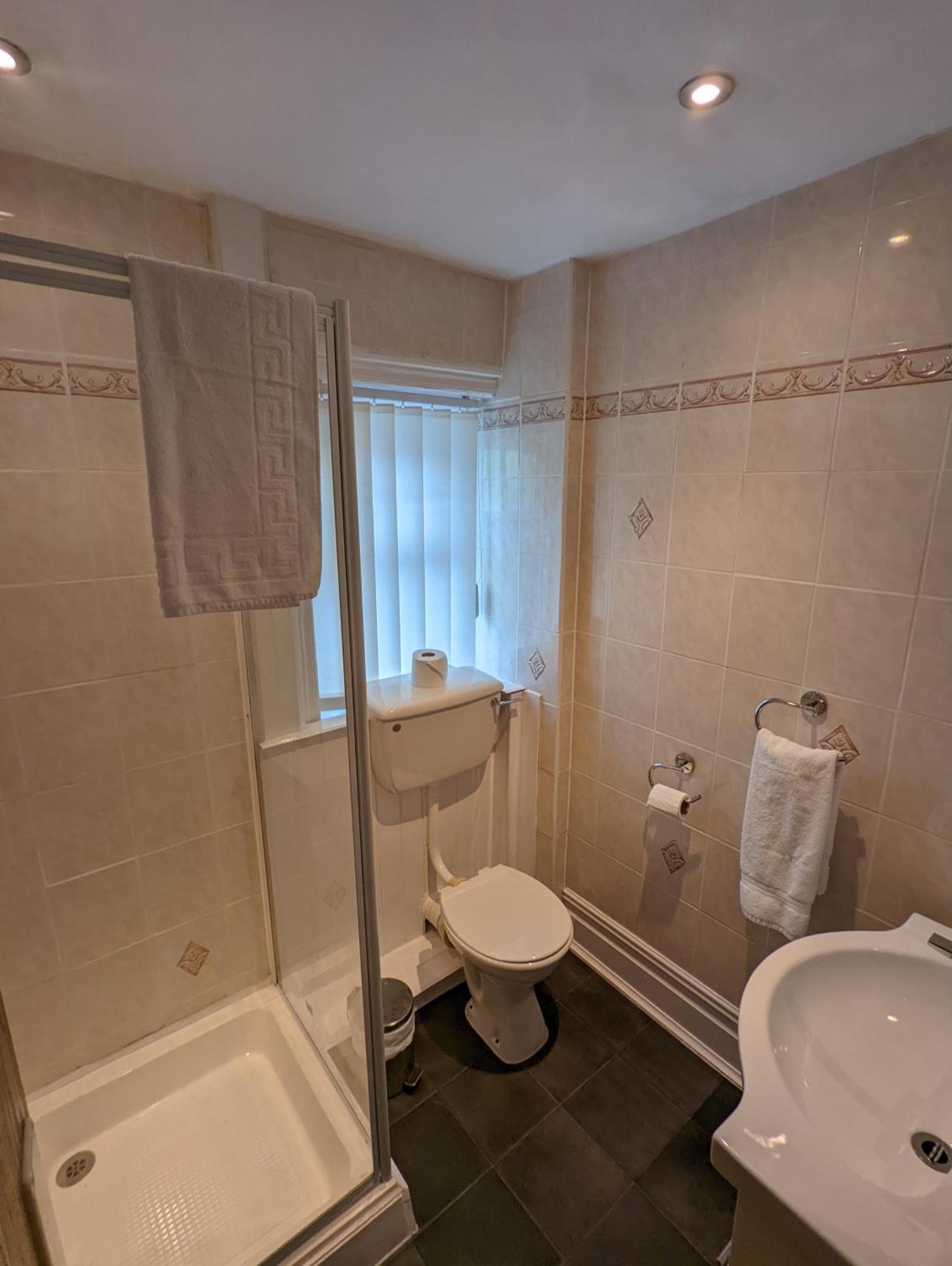 The Stafford Bed & Breakfast Blackpool Bilik gambar