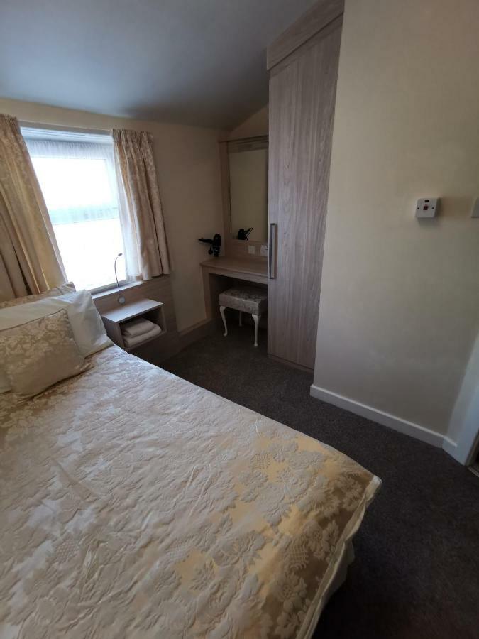 The Stafford Bed & Breakfast Blackpool Luaran gambar