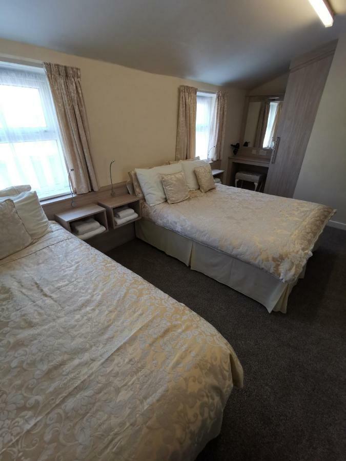 The Stafford Bed & Breakfast Blackpool Luaran gambar